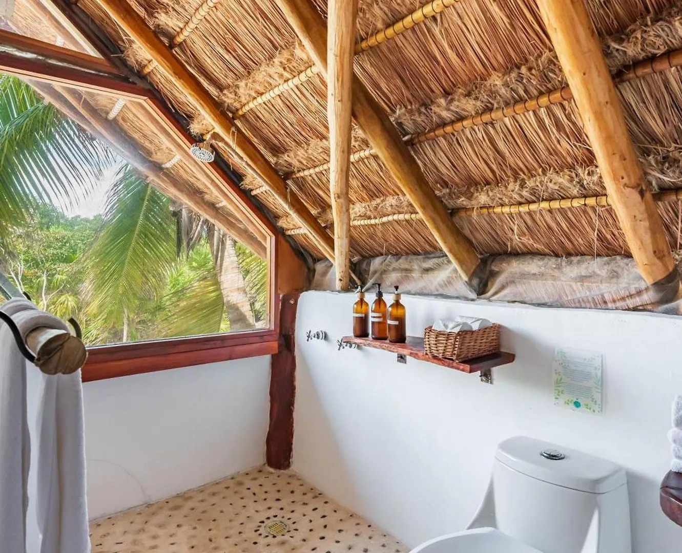 Amazing Eco Palapa At Private Beach In Sian Kaan. Tulum Holiday home