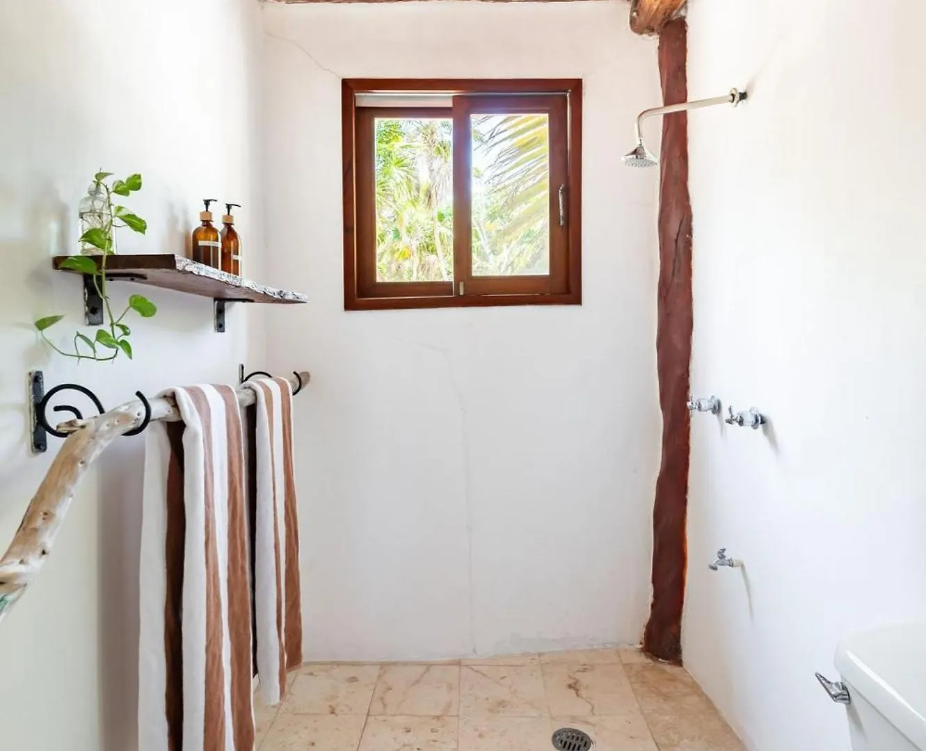Holiday home Amazing Eco Palapa At Private Beach In Sian Kaan. Tulum